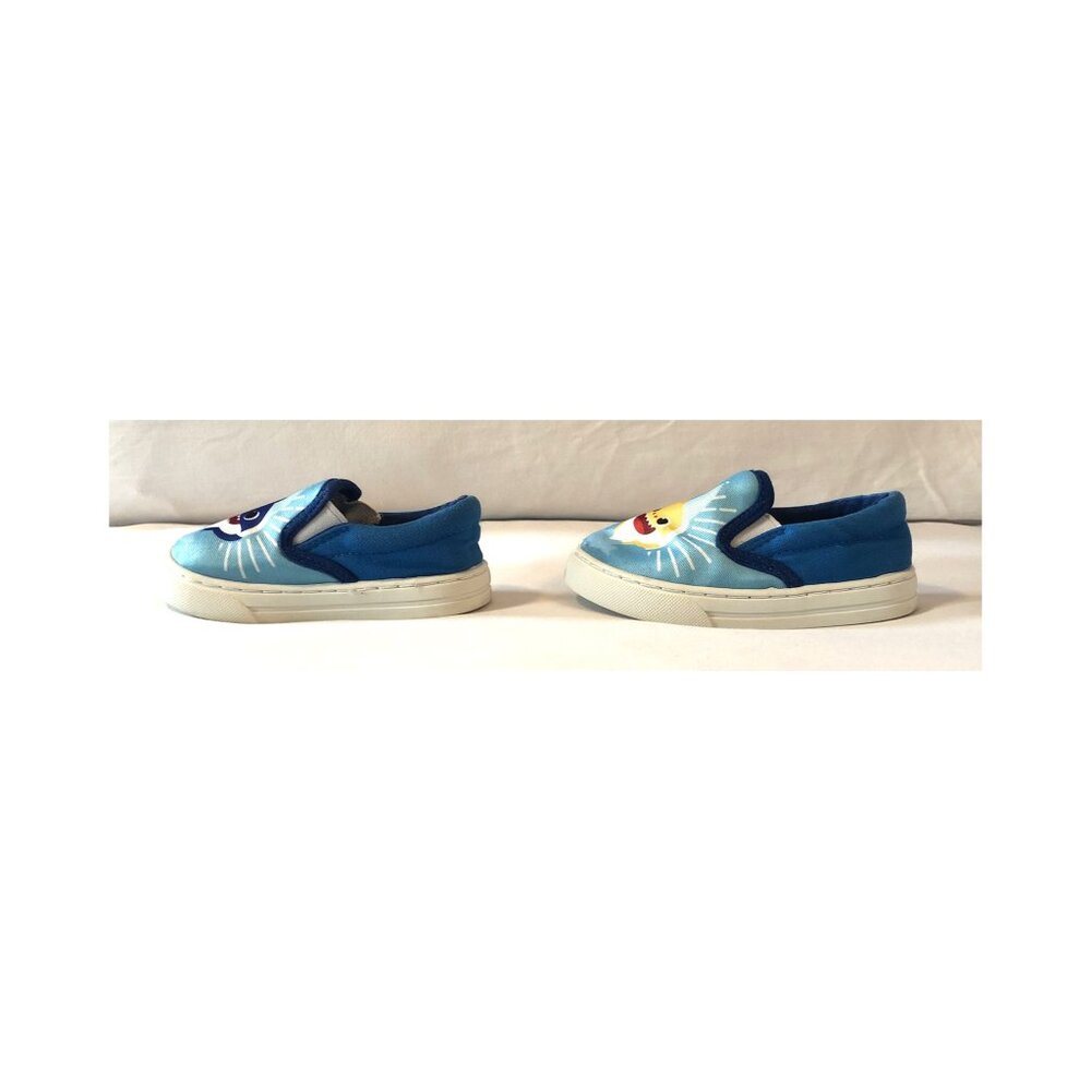 SHOES, sz6, BABY SHARK - Picture 3 of 8